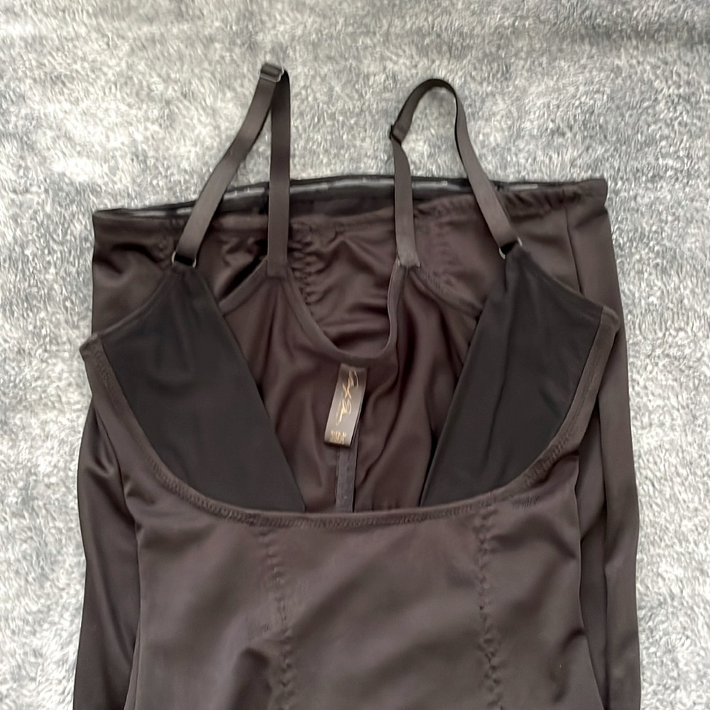 Shape wear. Slip. Size medium